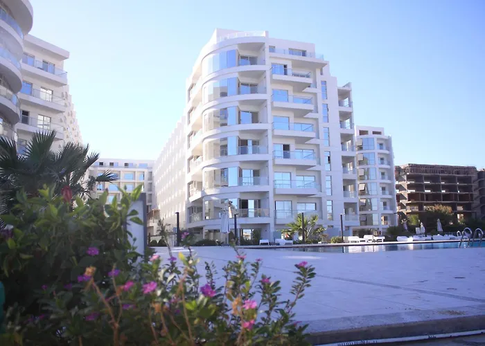Aparthotel Luxury Serviced