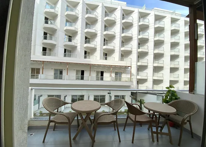 Luxury Serviced Gurdaka