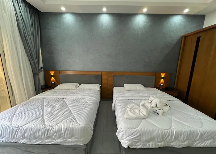 Luxury Serviced Apartmanhotel